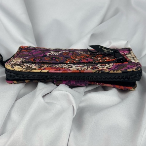 Vera Bradley Turn Lock - Zip around Wallet - RoseWood - Good Condition - Picture 8 of 16